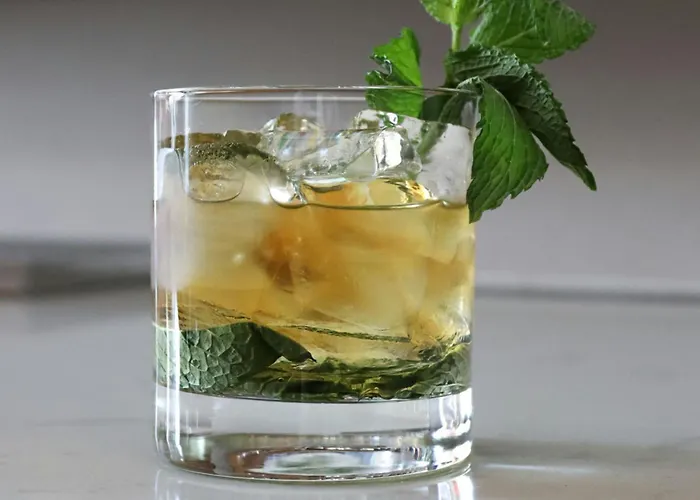 Le Meridien Columbus, The Joseph