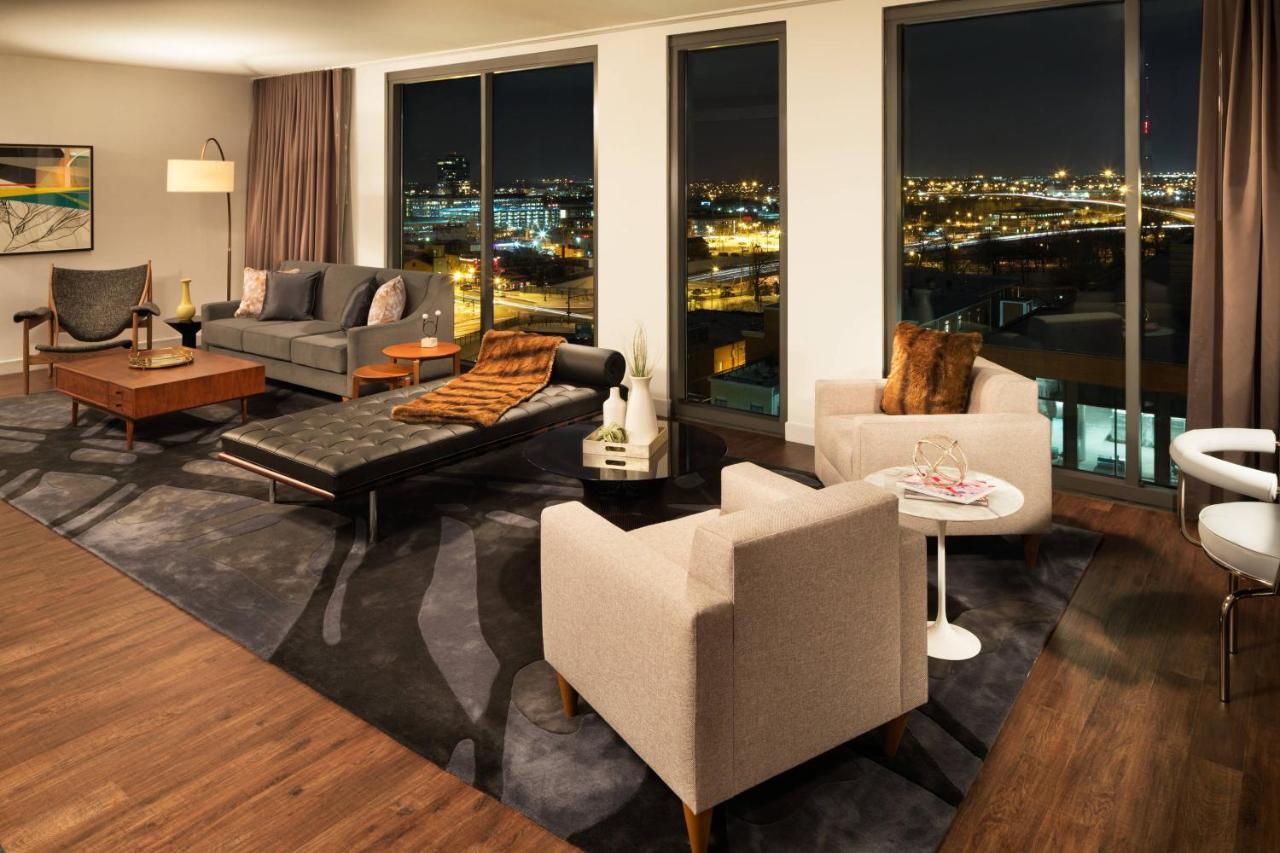 Le Meridien Columbus, The Joseph