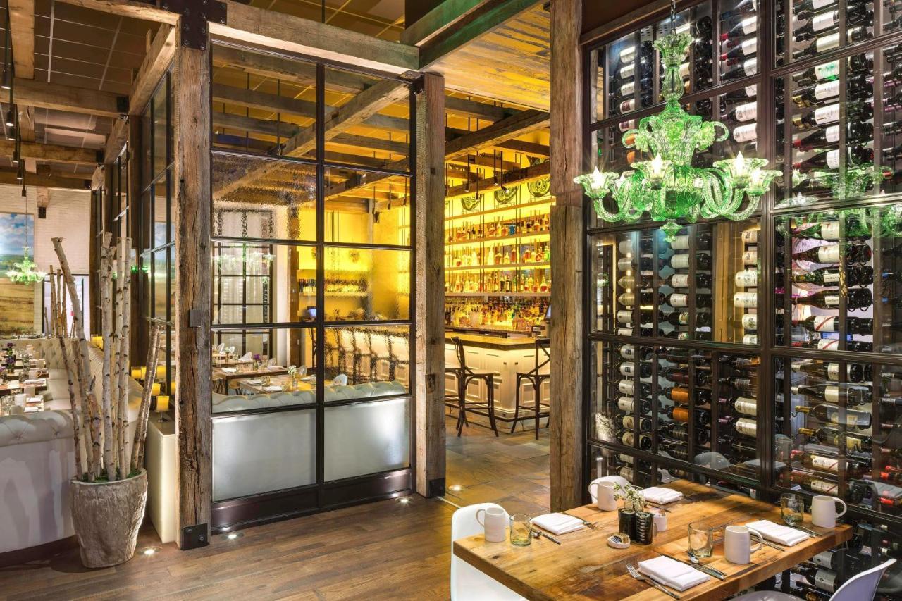 Hotel Le Meridien Columbus, The Joseph 4*