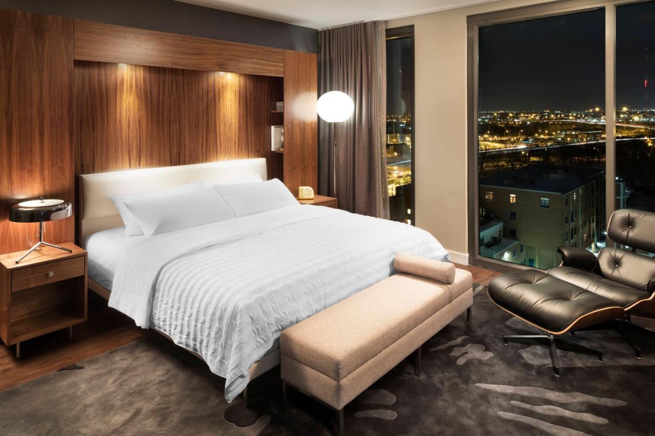 Le Meridien Columbus, The Joseph Columbus